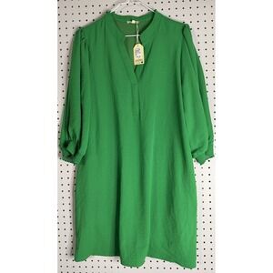 Boutique  green shirt dress M nwt V neck notch collar pullover classic chic
